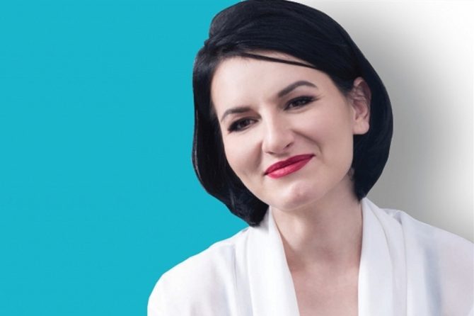 „Nu am voie să plâng, pentru că emoţiile mele s-ar transmite şi celor din jur”